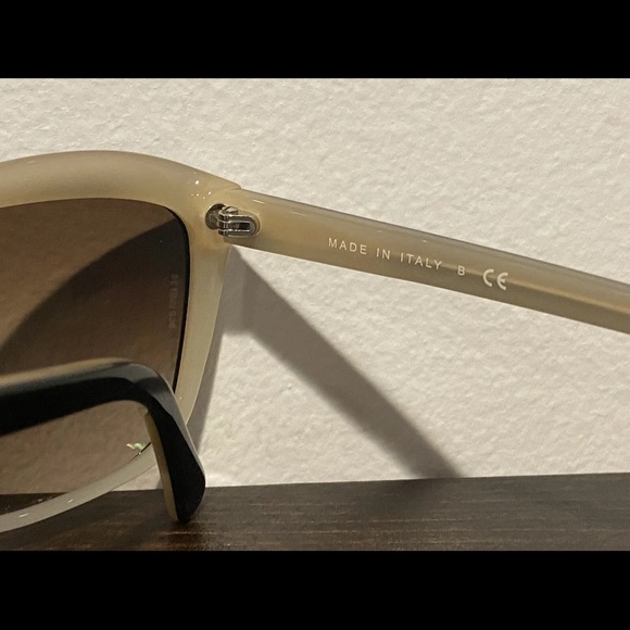 CHANEL 5153 c.1157/3B 64-11-135 2N Polished Black Tan/Brown Gradient Sunglasses - Picture 5 of 7
